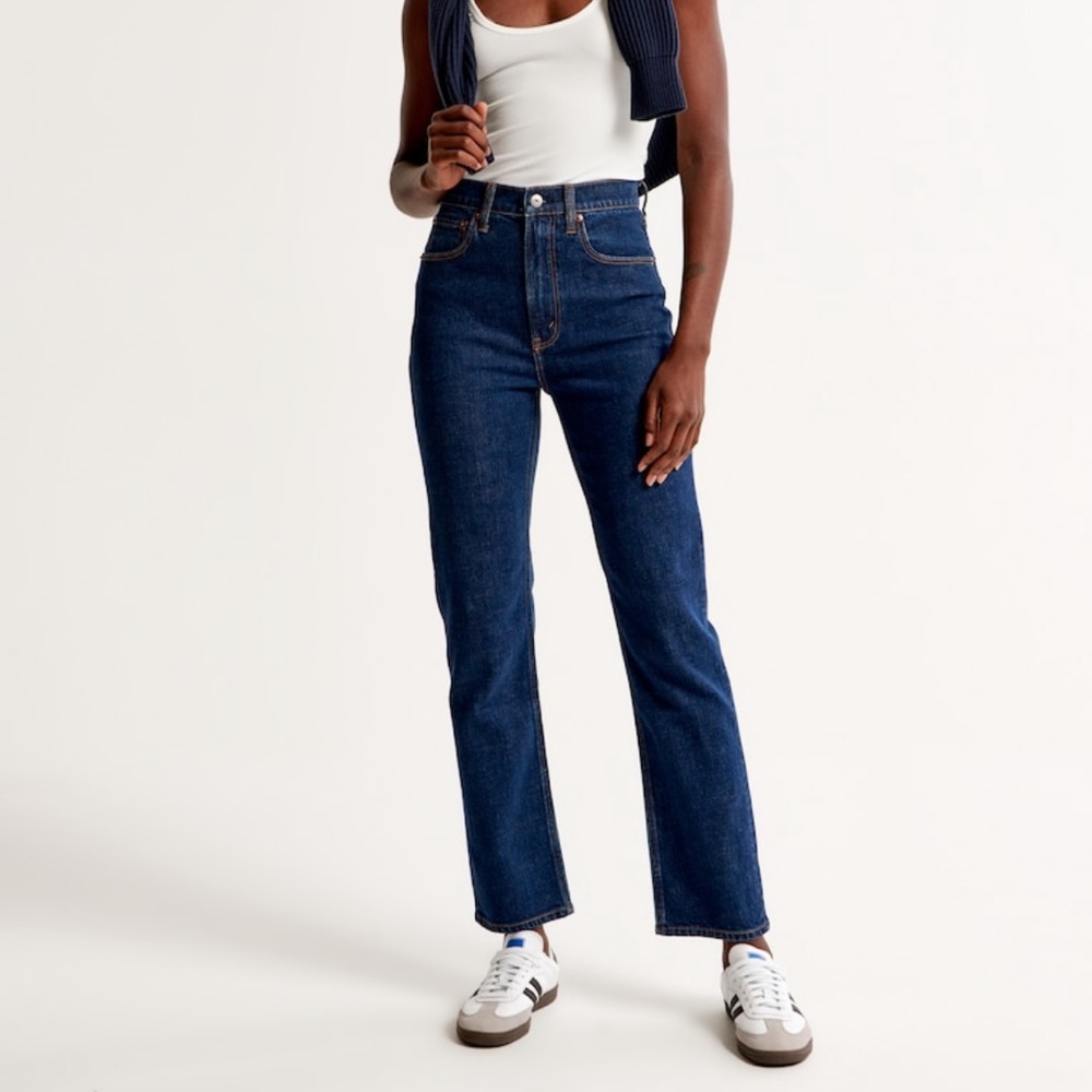 Abercrombie Ultra High Rise Ankle Straight